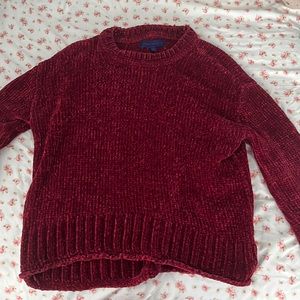 Semi cropped aeropostale sweater in well kept condition. Beautiful red velvet